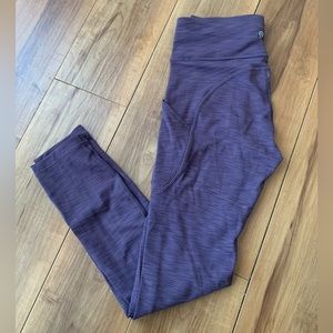 Lululemon Invigorate 28”